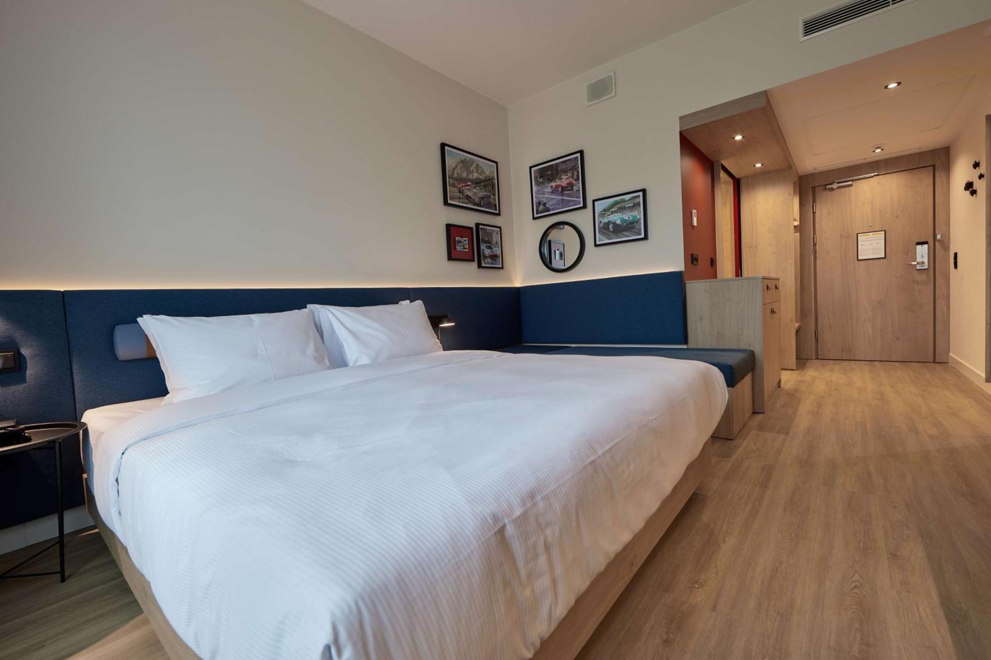 מלון Hampton By Hilton Poznan סווראוץ' מראה חיצוני תמונה