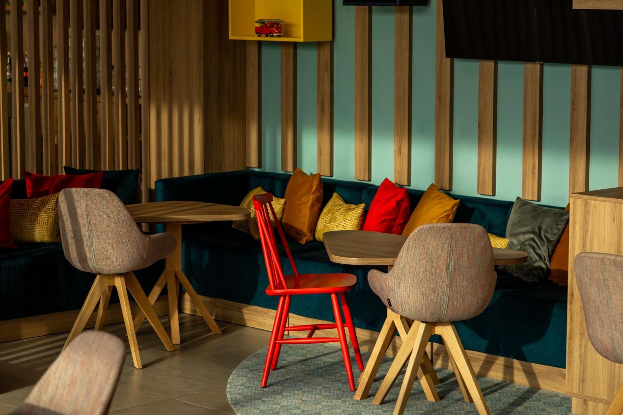 מלון Hampton By Hilton Poznan סווראוץ' מראה חיצוני תמונה